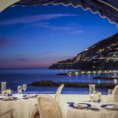 Marina Riviera 4*