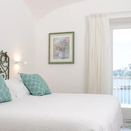 Marina Riviera Hotel 4*
