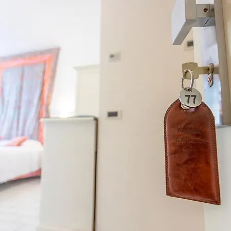 Marina Riviera Hotel 4*