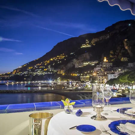 Отель Marina Riviera 4*